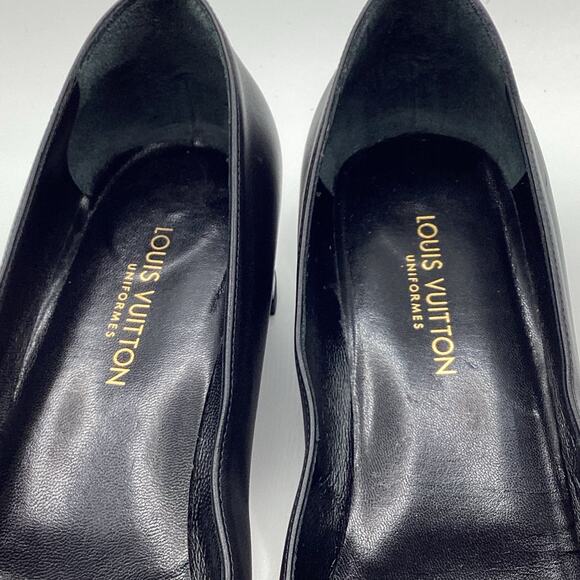 Louis Vuitton Uniform Black Patent & Leather Low Heel Buckle Pump 38 8 - Picture 8 of 9